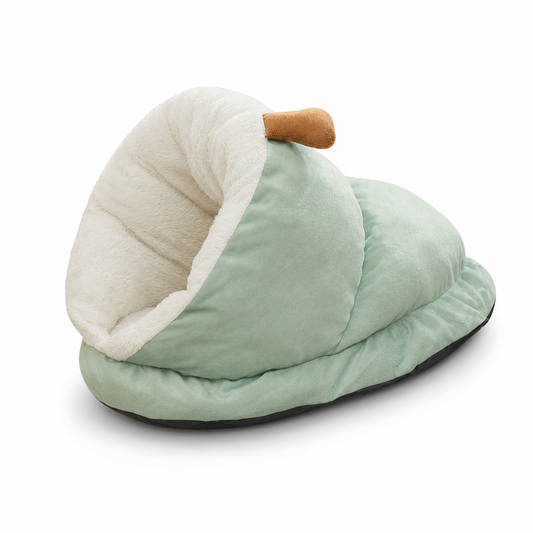 Plush Slipper-Shaped Cat Bed with Semi-Enclosed Design - Green