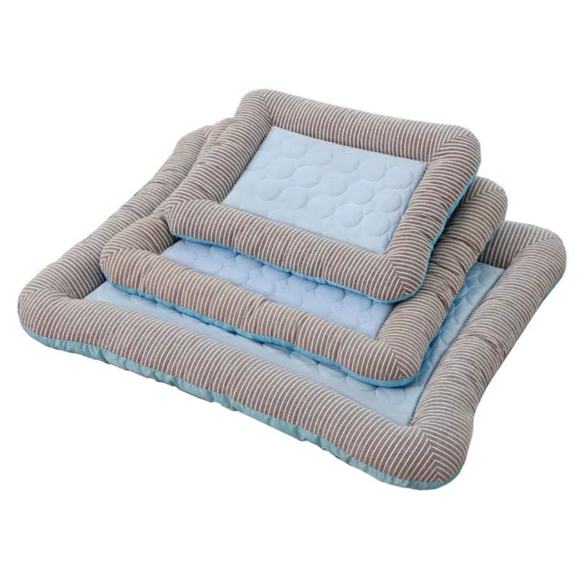 Breathable Pet Cooling Mat Lightweight Soft Cushion for Cats and Dogs